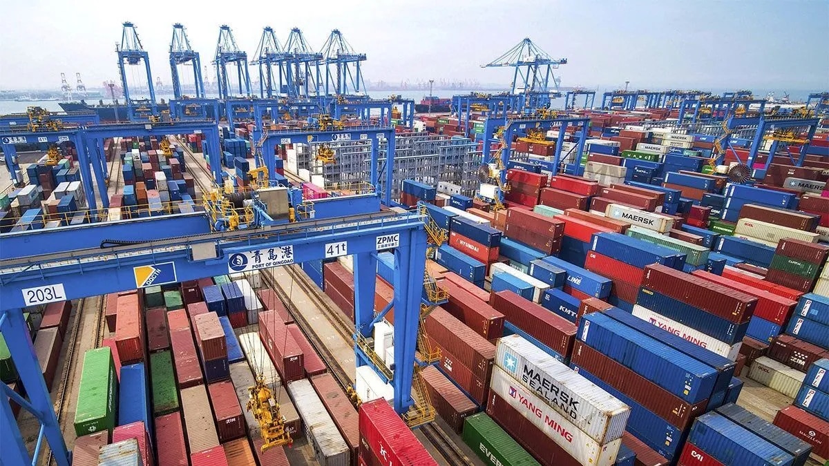 Starkes Team, starke Leistung: Asia Logistics im Vergleich zu anderen Hamburger Speditionen