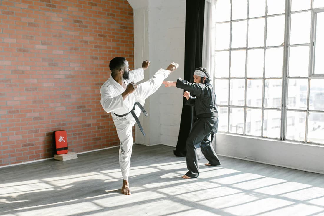 Kampfsport 2025: Dein umfassender Ratgeber für Kampfsport Ausrüstung und Training – Von Boxen bis Muay Thai alles im Blick